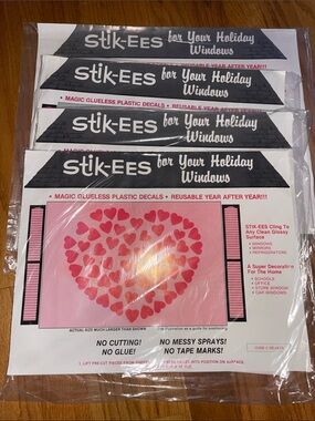 Stick-ees seasonal window decorations Valentine's Day Lot 4 Sets